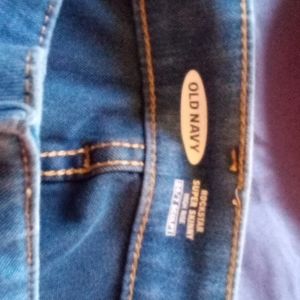 Old Navy Rockstar skinny blue jeans size 16.